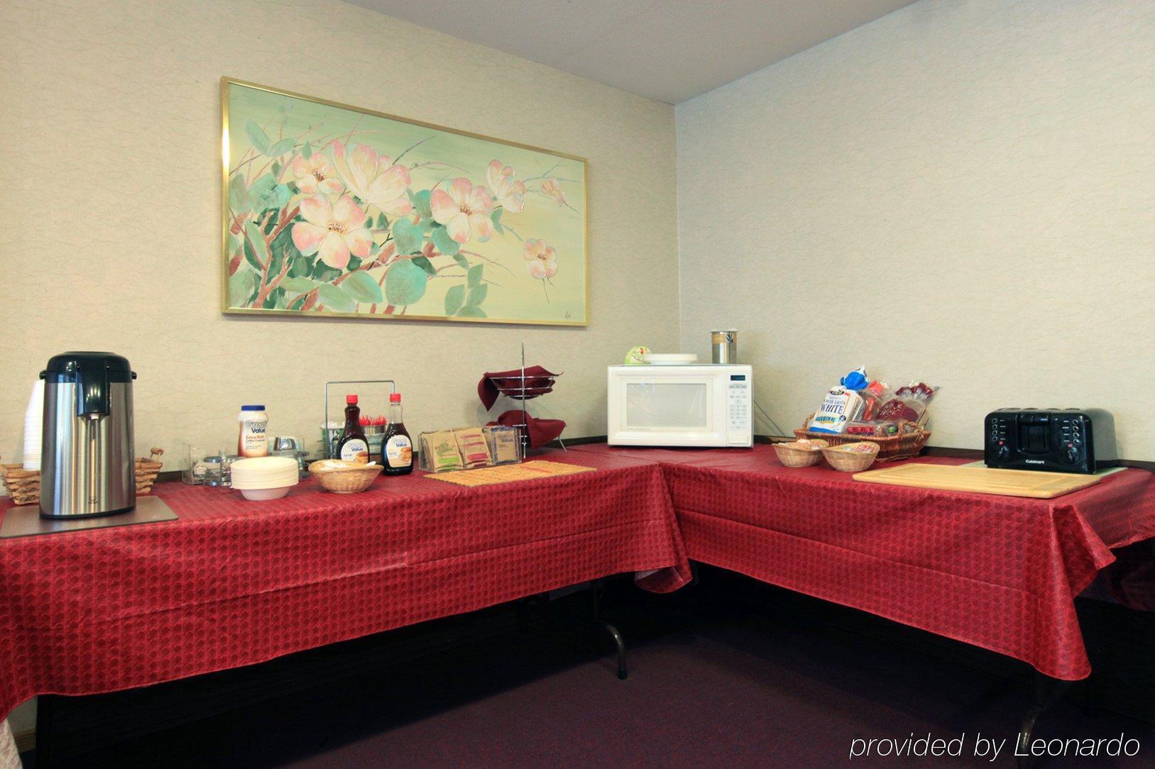 Americas Best Value Inn & Suites-Forest Grove/Hillsboro Restaurant photo