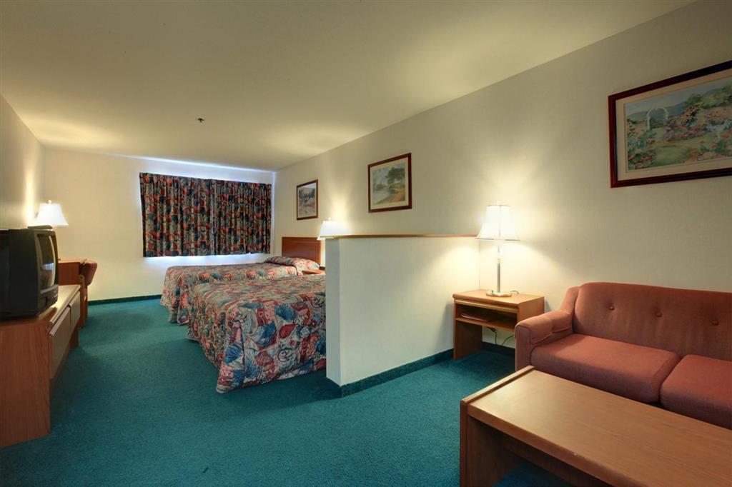 Americas Best Value Inn & Suites-Forest Grove/Hillsboro Room photo